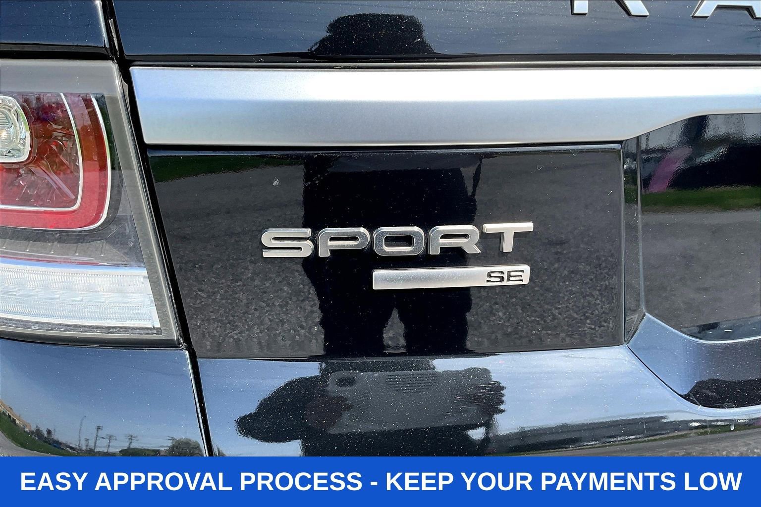 Used 2017 Land Rover Range Rover Sport SE AWD/4WD image 30
