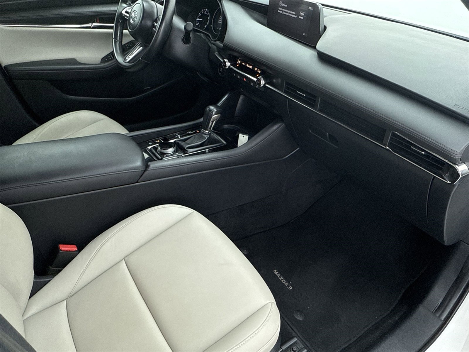 Used 2021 MAZDA MAZDA3 s image 16