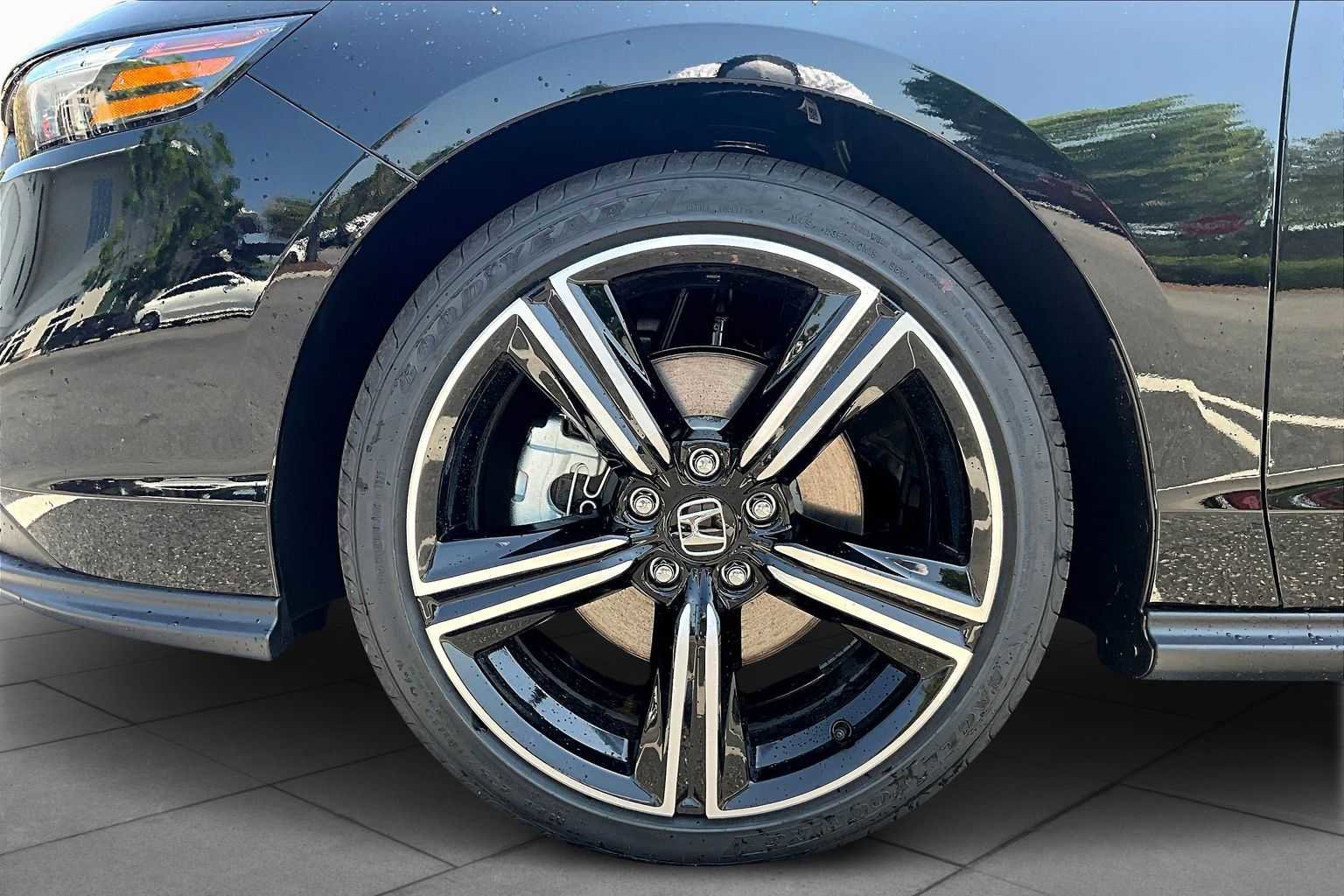 New 2025 Honda Accord Sport image 9