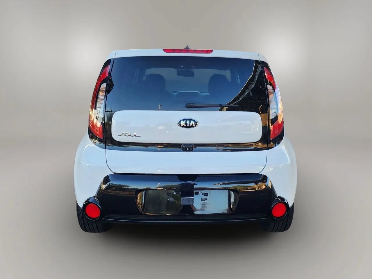 Used 2016 Kia Soul + FWD image 6