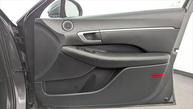 Used 2025 Hyundai Sonata SEL FWD image 23
