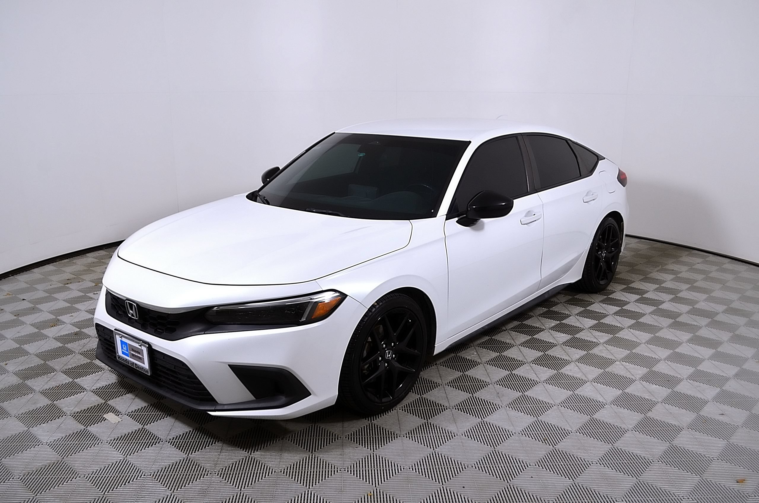 Used 2022 Honda Civic Sport image 4