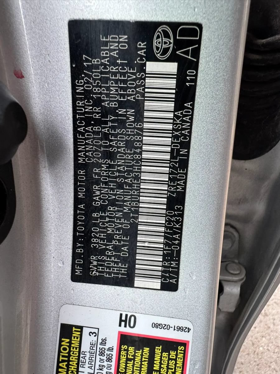 Used 2017 Toyota Corolla SE FWD image 37