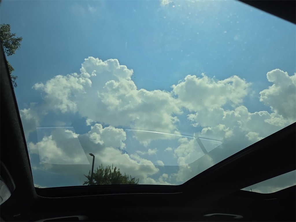 New 2025 Mercedes-Benz C 300 4MATIC Sedan image 27