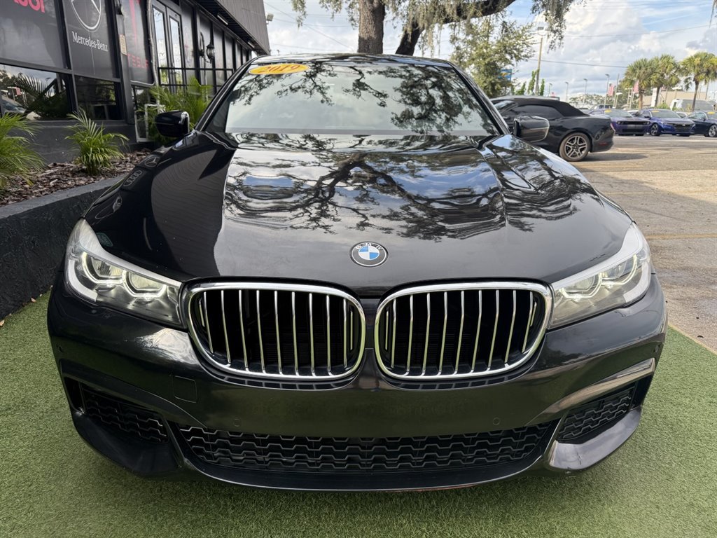 Used 2019 BMW 740i w/ M Sport Package RWD image 2