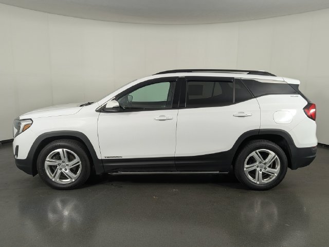 Used 2018 GMC Terrain SLE w/ GMC Pro Grade Package AWD/4WD image 5