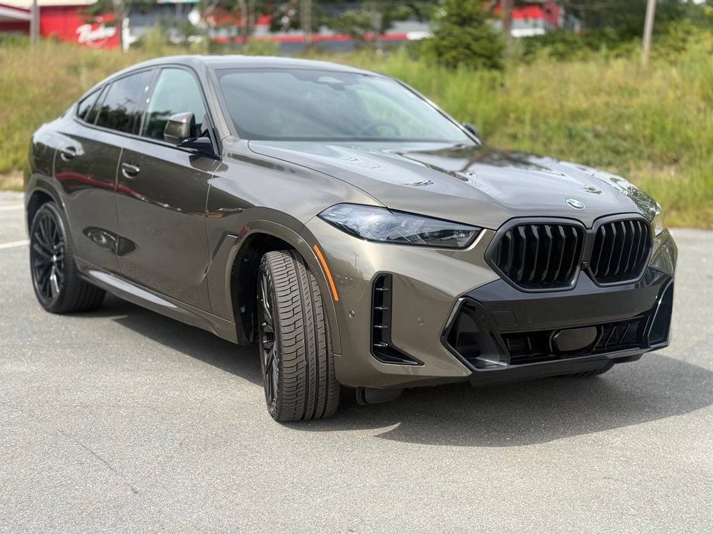 Certified 2026 BMW X6 xDrive40i w/ Climate Comfort Package AWD/4WD image 8