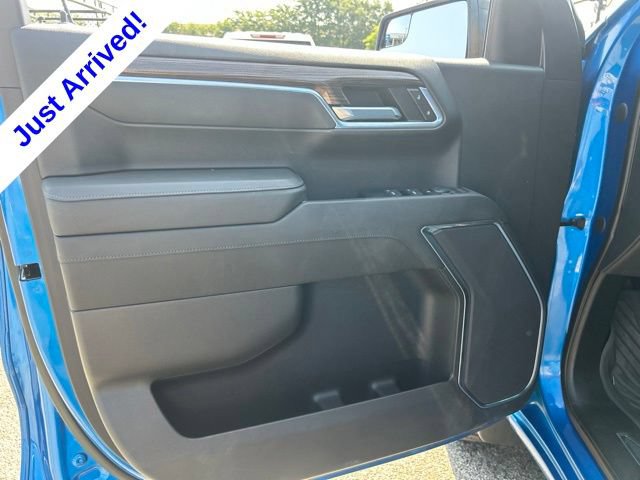 Used 2023 Chevrolet Silverado 1500 LT Trail Boss w/ LPO, Dark Essentials Package AWD/4WD image 11