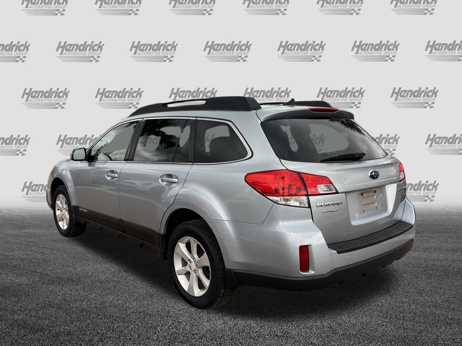 Used 2014 Subaru Outback 2.5i Premium image 8