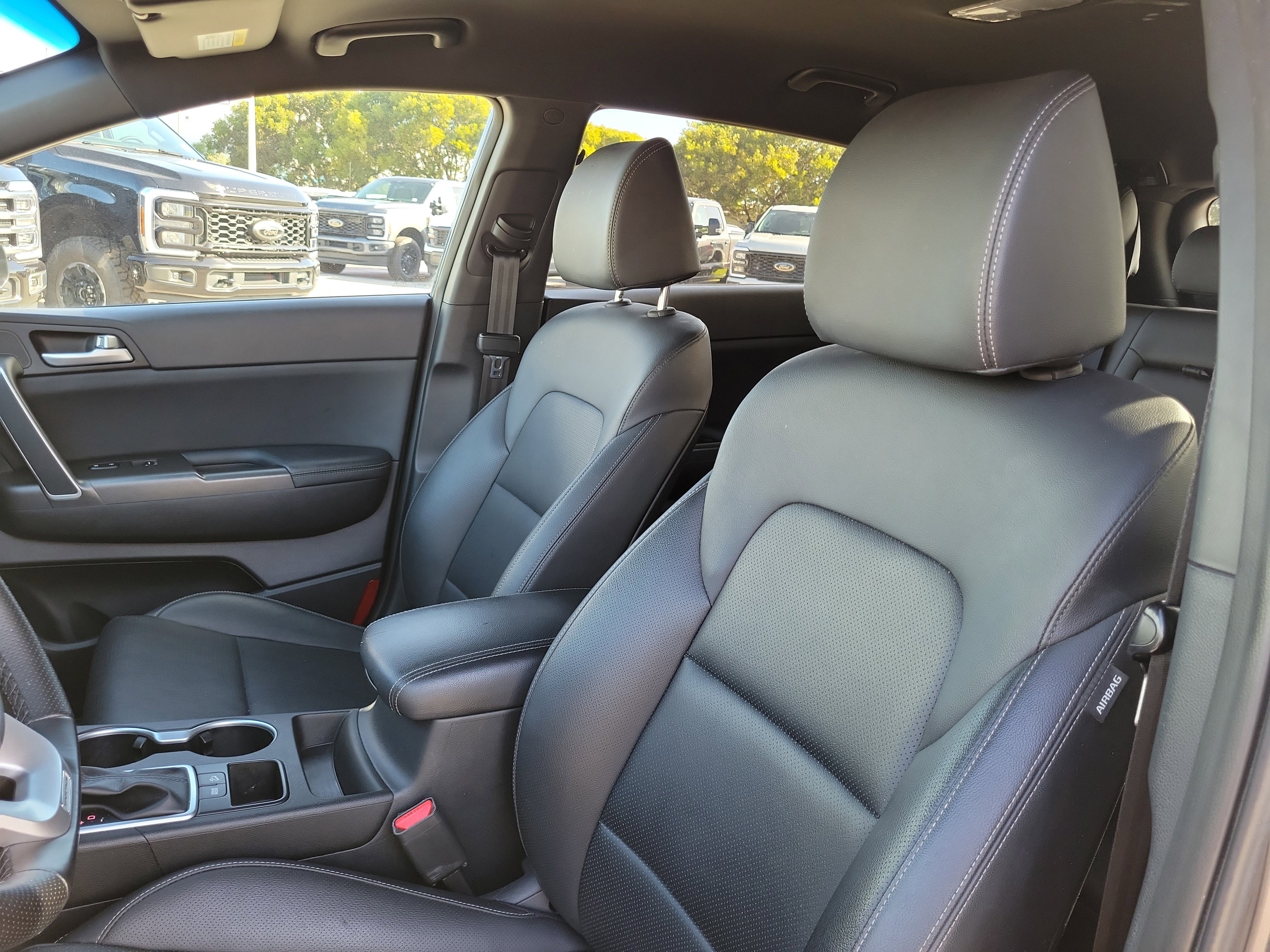 Used 2020 Kia Sportage S FWD image 11