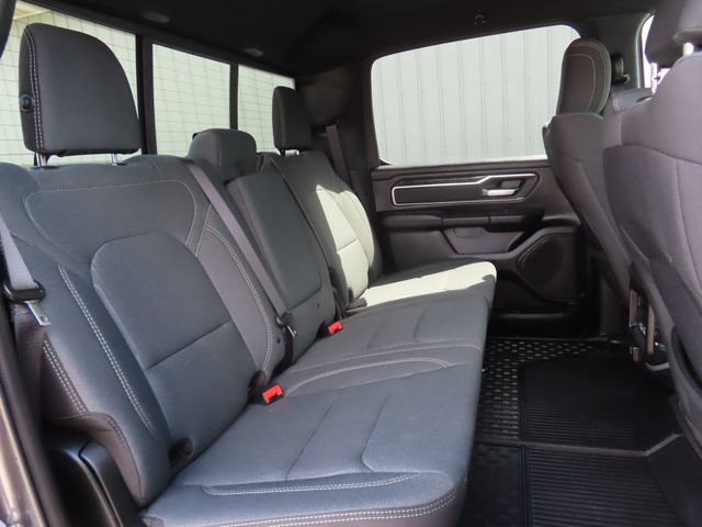 Used 2022 RAM 1500 Big Horn AWD/4WD image 30