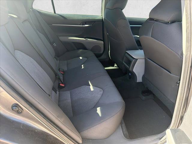 Used 2020 Toyota Camry LE FWD image 21