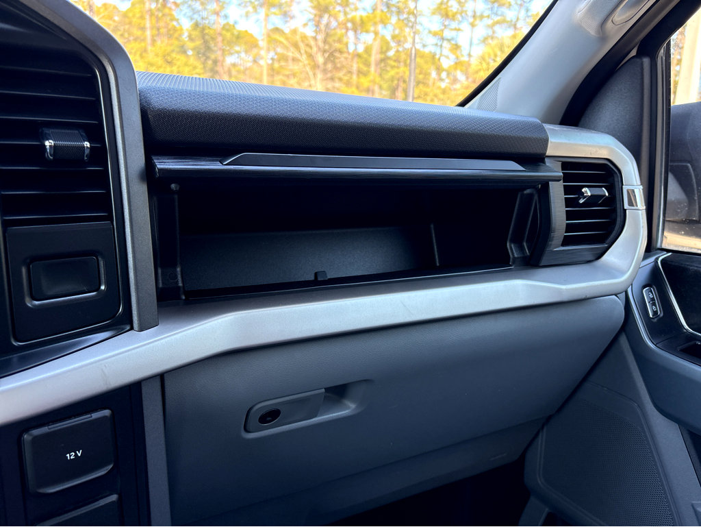 Used 2022 Ford F150 XLT w/ Equipment Group 301A Mid image 16