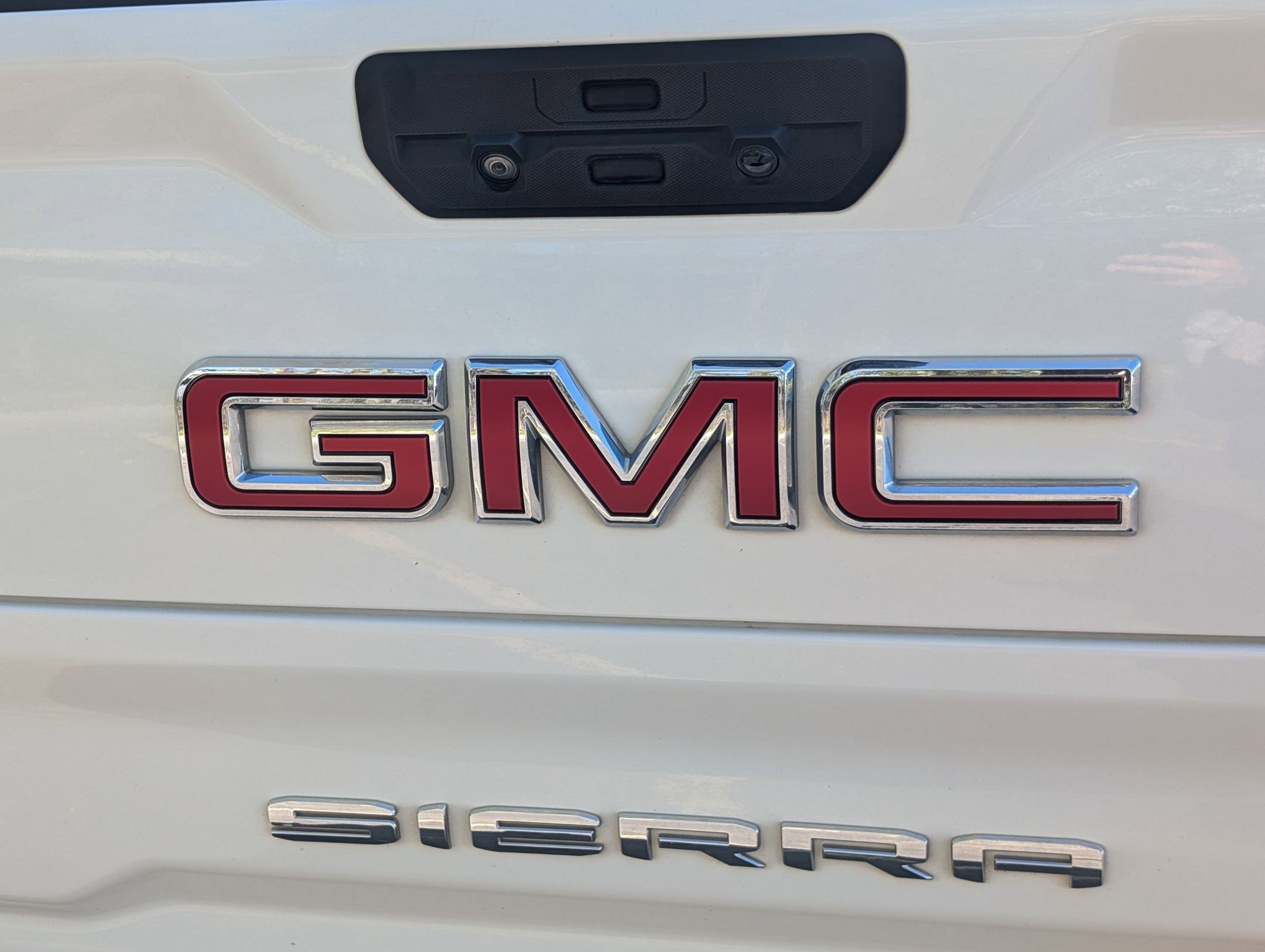 Used 2021 GMC Sierra 1500 AT4 w/ Technology Package image 12