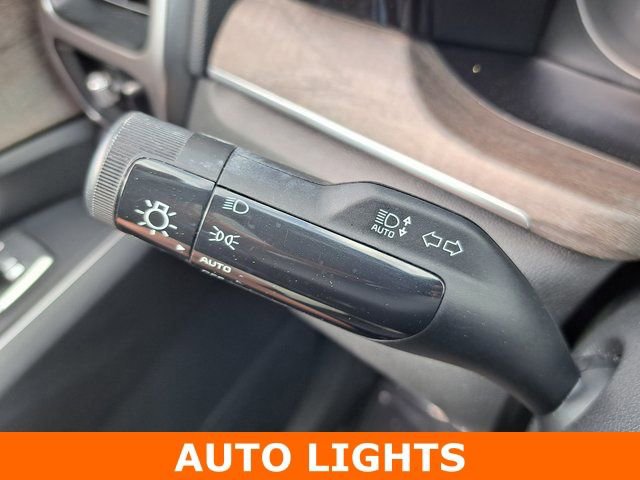 Used 2022 Kia Sorento S w/ Panoramic Sunroof Package image 12