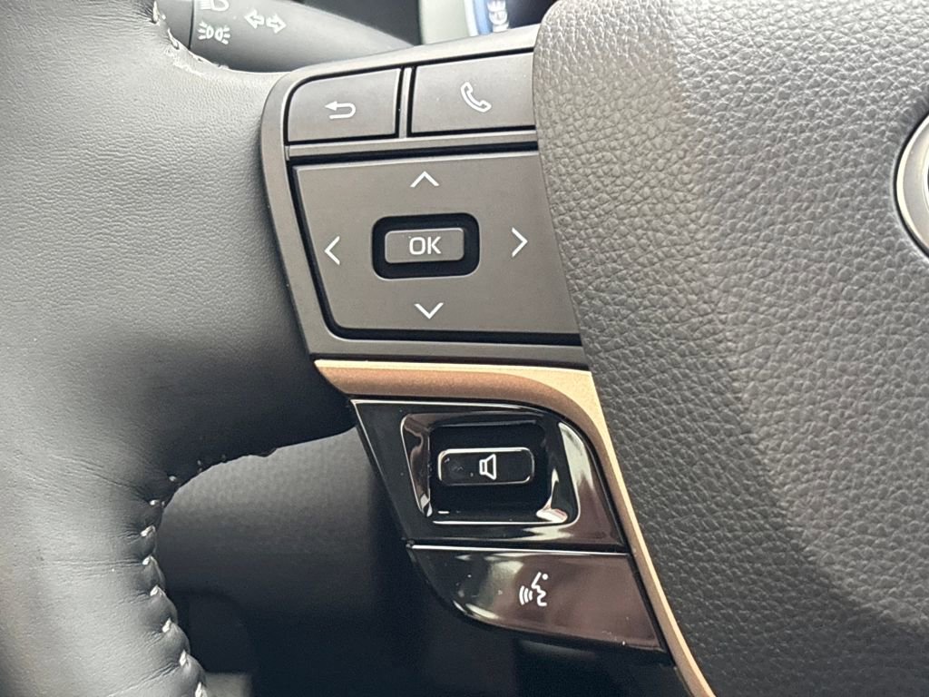 New 2026 Toyota Crown Nightshade image 21