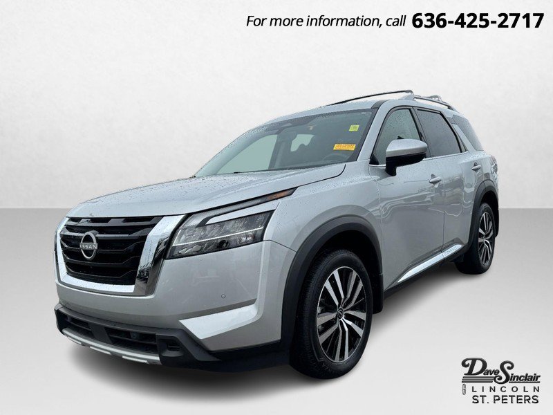 Used 2024 Nissan Pathfinder Platinum w/ Cargo Package AWD/4WD image 1