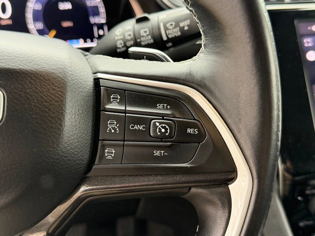 Certified 2021 Jeep Grand Cherokee L Laredo w/ Luxury Tech Group I AWD/4WD image 24