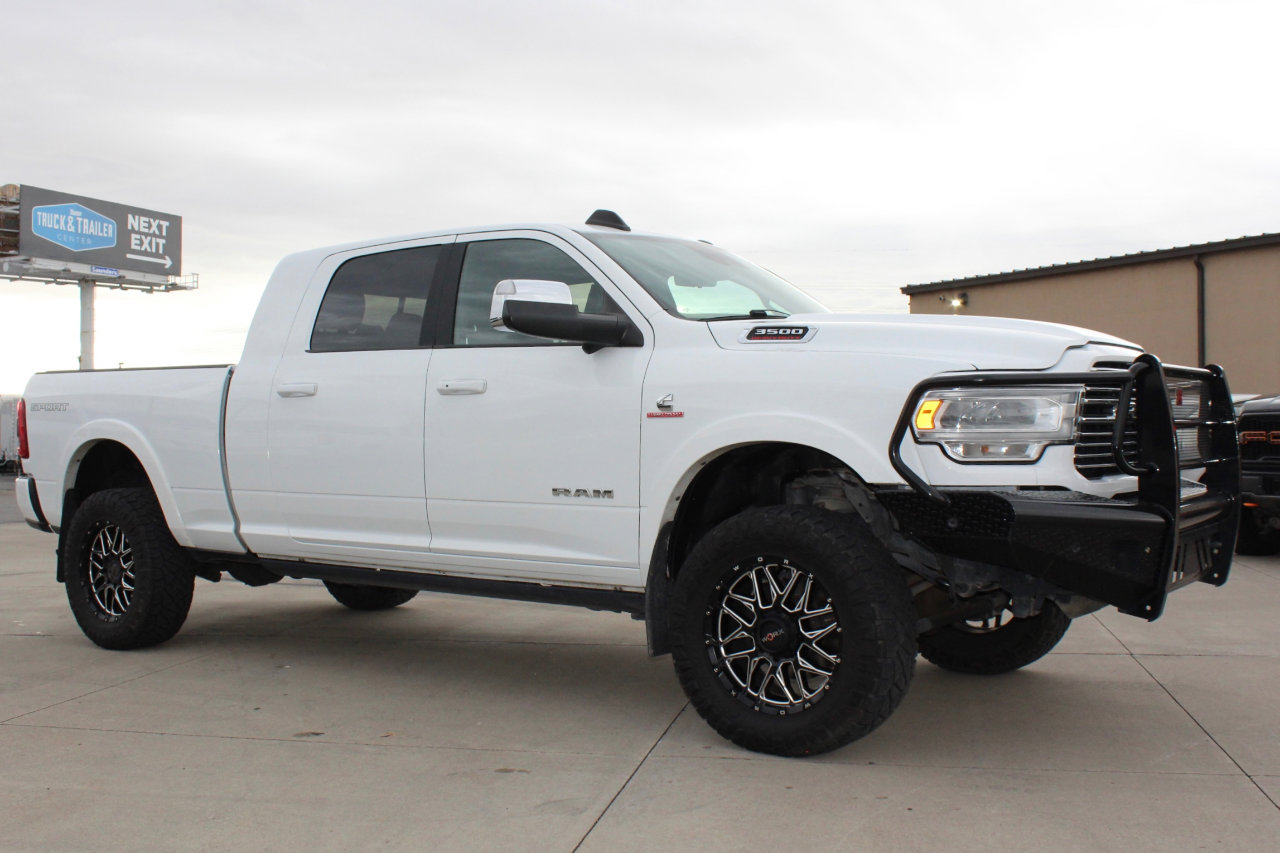 Used 2022 RAM 3500 Laramie image 40