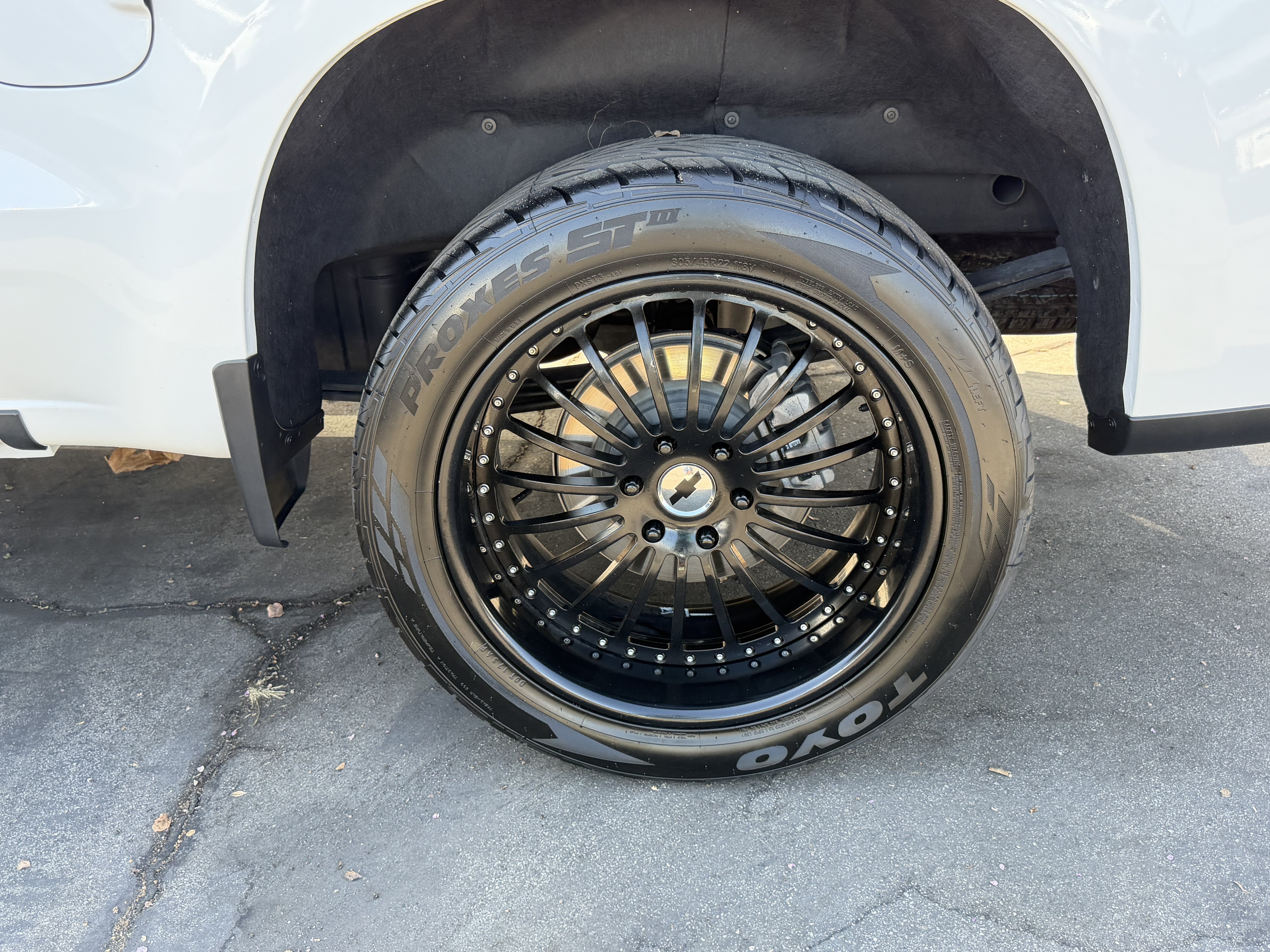 Used 2023 Chevrolet Silverado 1500 LT RWD image 11
