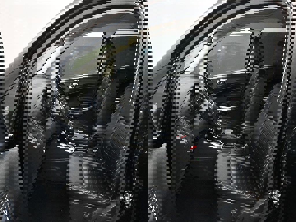 Used 2020 Ford EcoSport Titanium FWD image 11