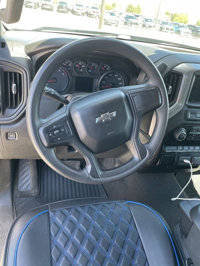 Used 2019 Chevrolet Silverado 1500 Custom Trail Boss w/ Custom Convenience Package image 11