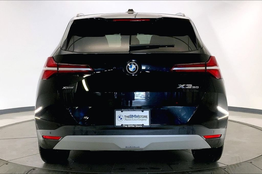 Certified 2026 BMW X3 xDrive30i w/ Premium Package AWD/4WD image 3