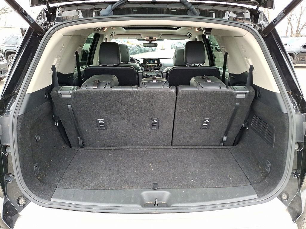 Used 2023 Nissan Pathfinder SL w/ SL Premium Package image 29