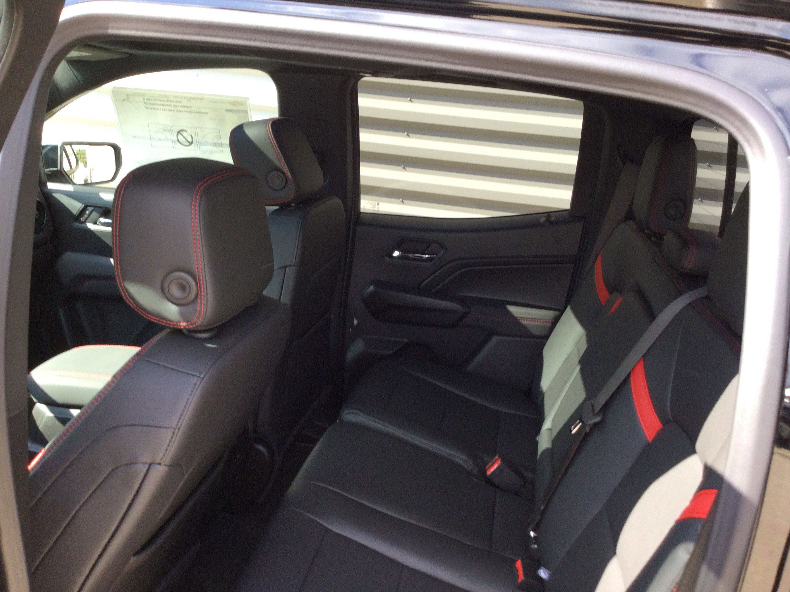 New 2026 Chevrolet Colorado Z71 w/ Technology Package image 6