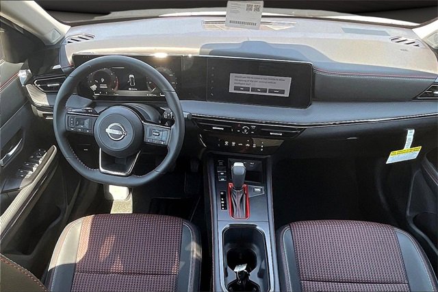 New 2025 Nissan Kicks SR w/ Interior Electronics Package image 5