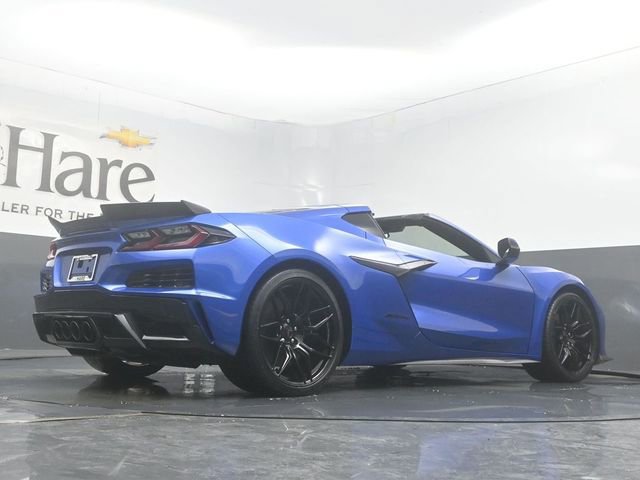 Used 2023 Chevrolet Corvette Z06 RWD image 33