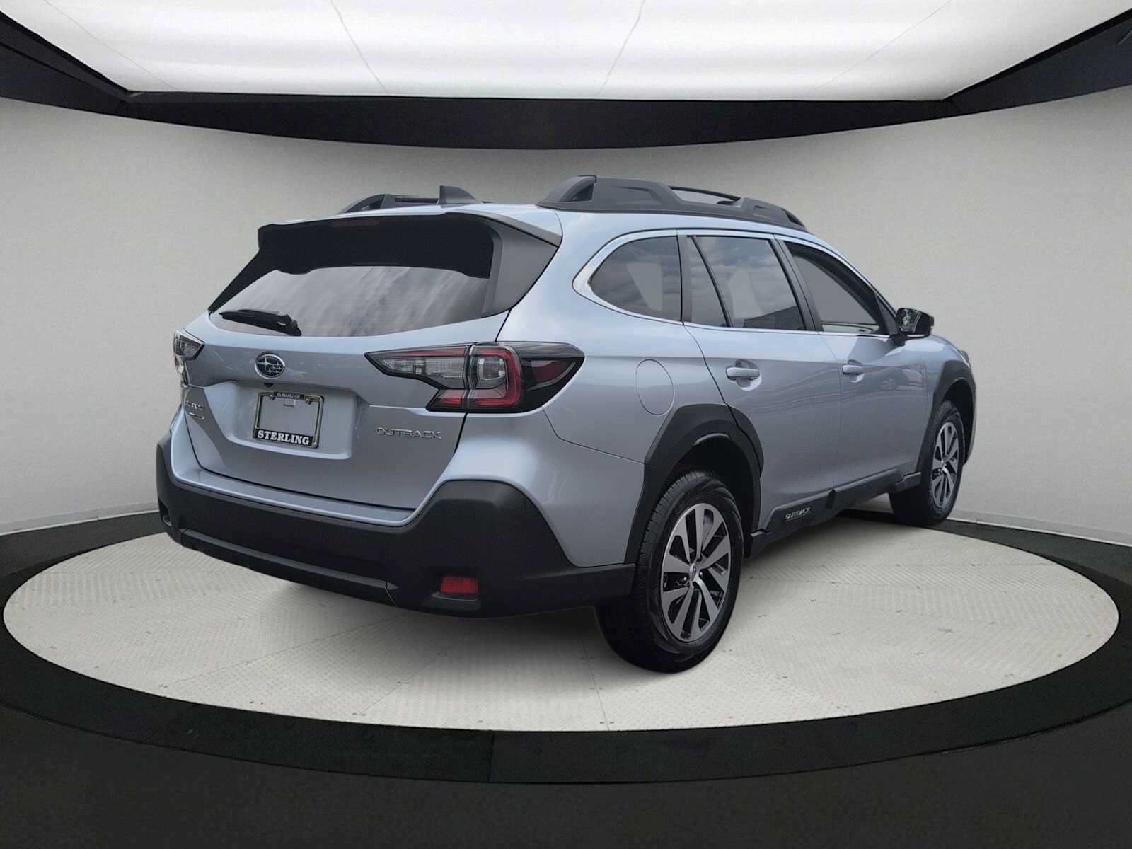 Certified 2024 Subaru Outback AWD/4WD image 8