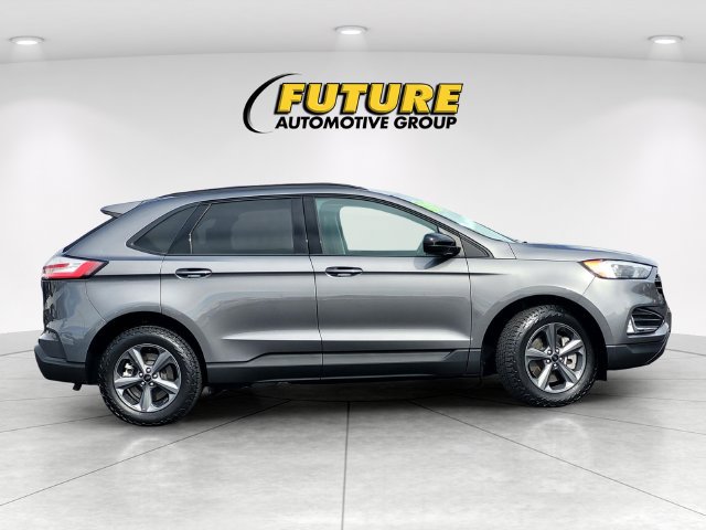 Certified 2023 Ford Edge SEL w/ Sport Appearance Package AWD/4WD image 3