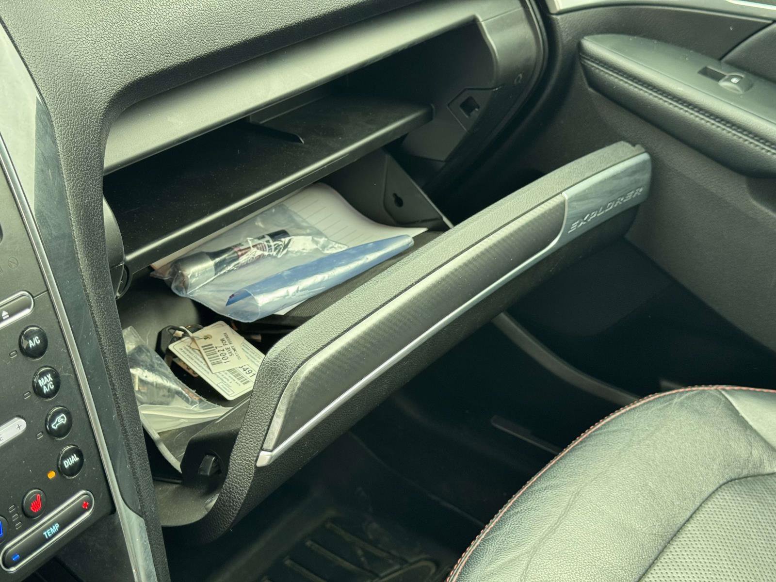 Used 2018 Ford Explorer Sport w/ Equipment Group 401A image 32