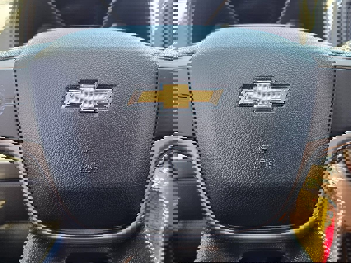 Used 2019 Chevrolet Colorado W/T w/ Custom Special Edition image 32