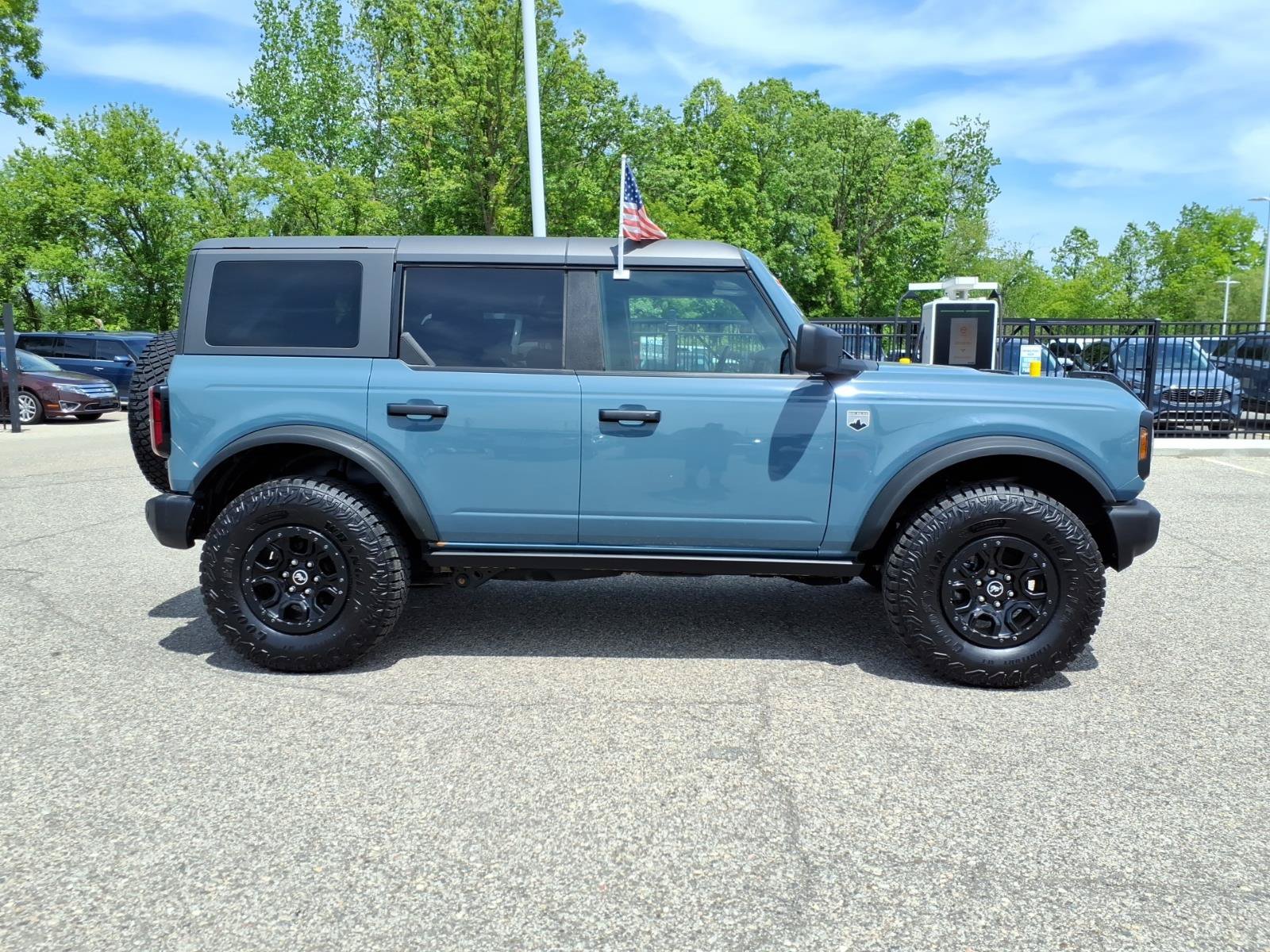 Used 2021 Ford Bronco Big Bend w/ Sasquatch Package AWD/4WD image 9