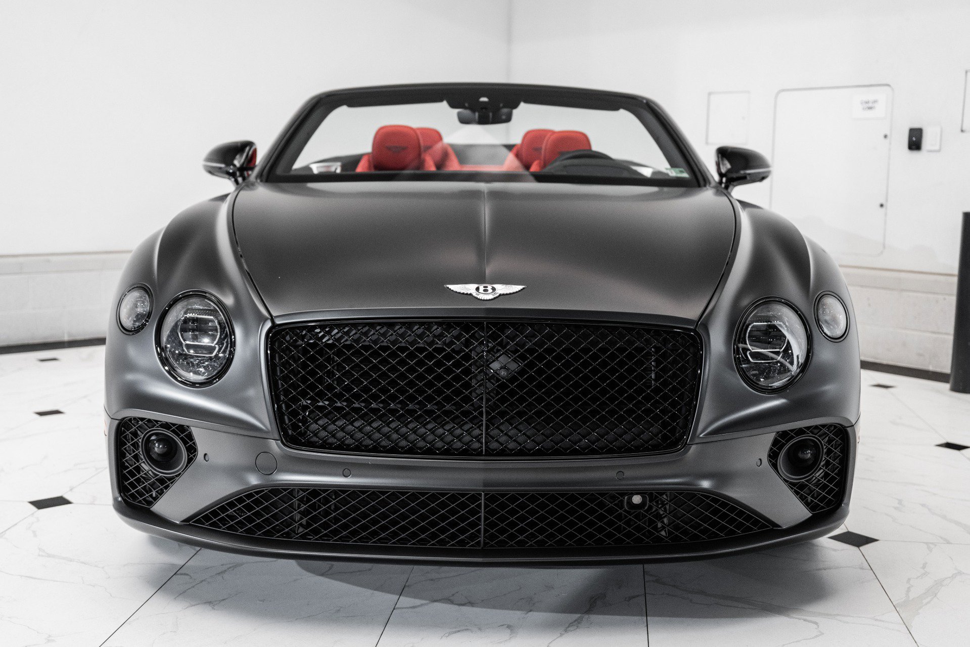 Used 2023 Bentley Continental GT V8 image 9