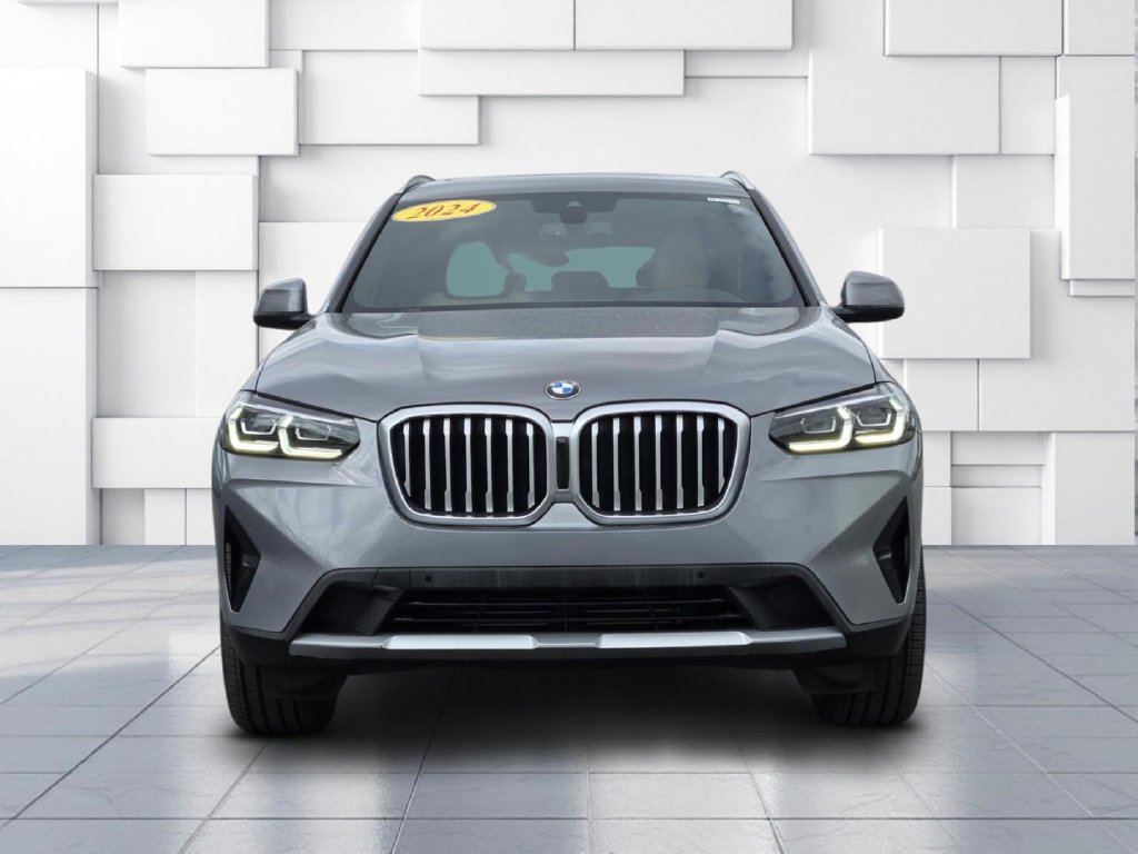 Certified 2024 BMW X3 xDrive30i w/ Convenience Package AWD/4WD image 2