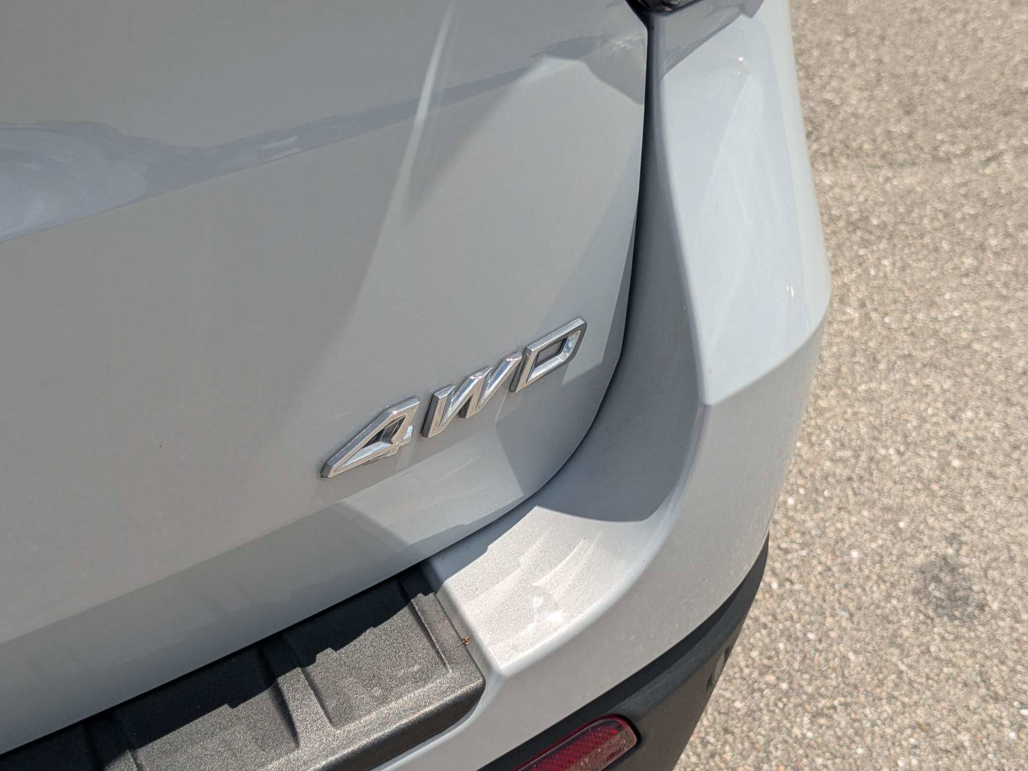Used 2025 Ford Explorer Platinum w/ LUX Leather Package AWD/4WD image 14