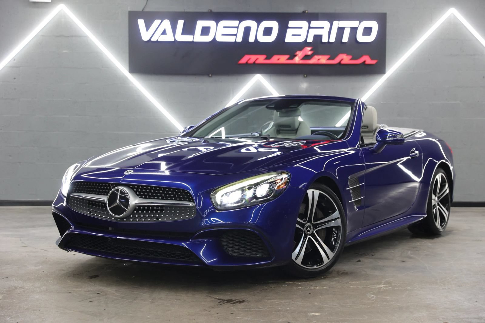 Used 2018 Mercedes-Benz SL 450 image 37