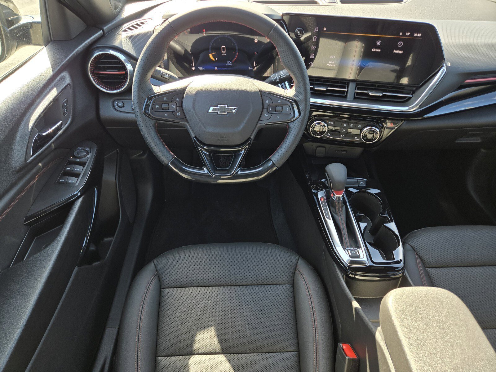 New 2026 Chevrolet Trax RS w/ Sunroof Package image 9