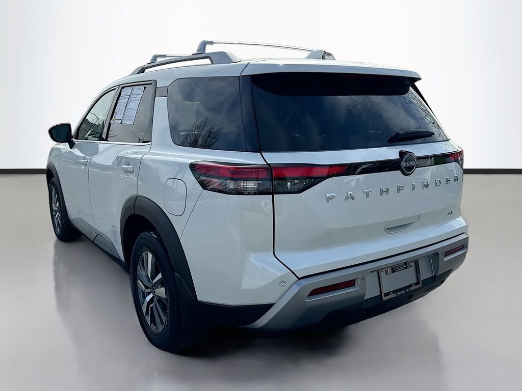 Used 2024 Nissan Pathfinder SL image 5