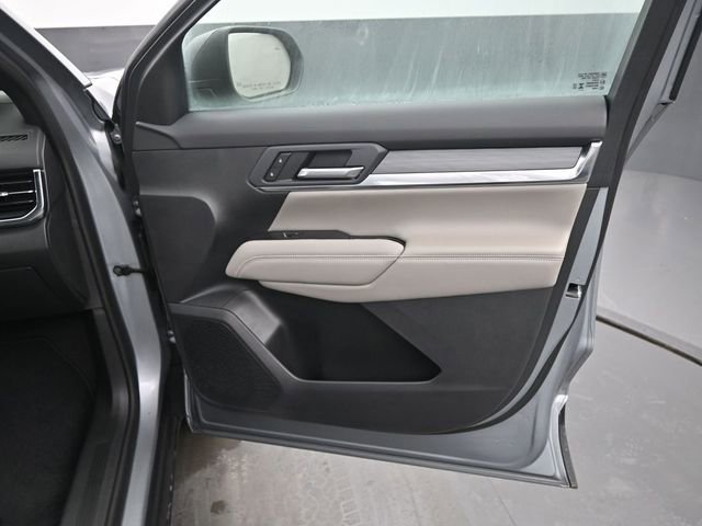 Used 2026 GMC Terrain Elevation w/ Elevation Premium Package image 20