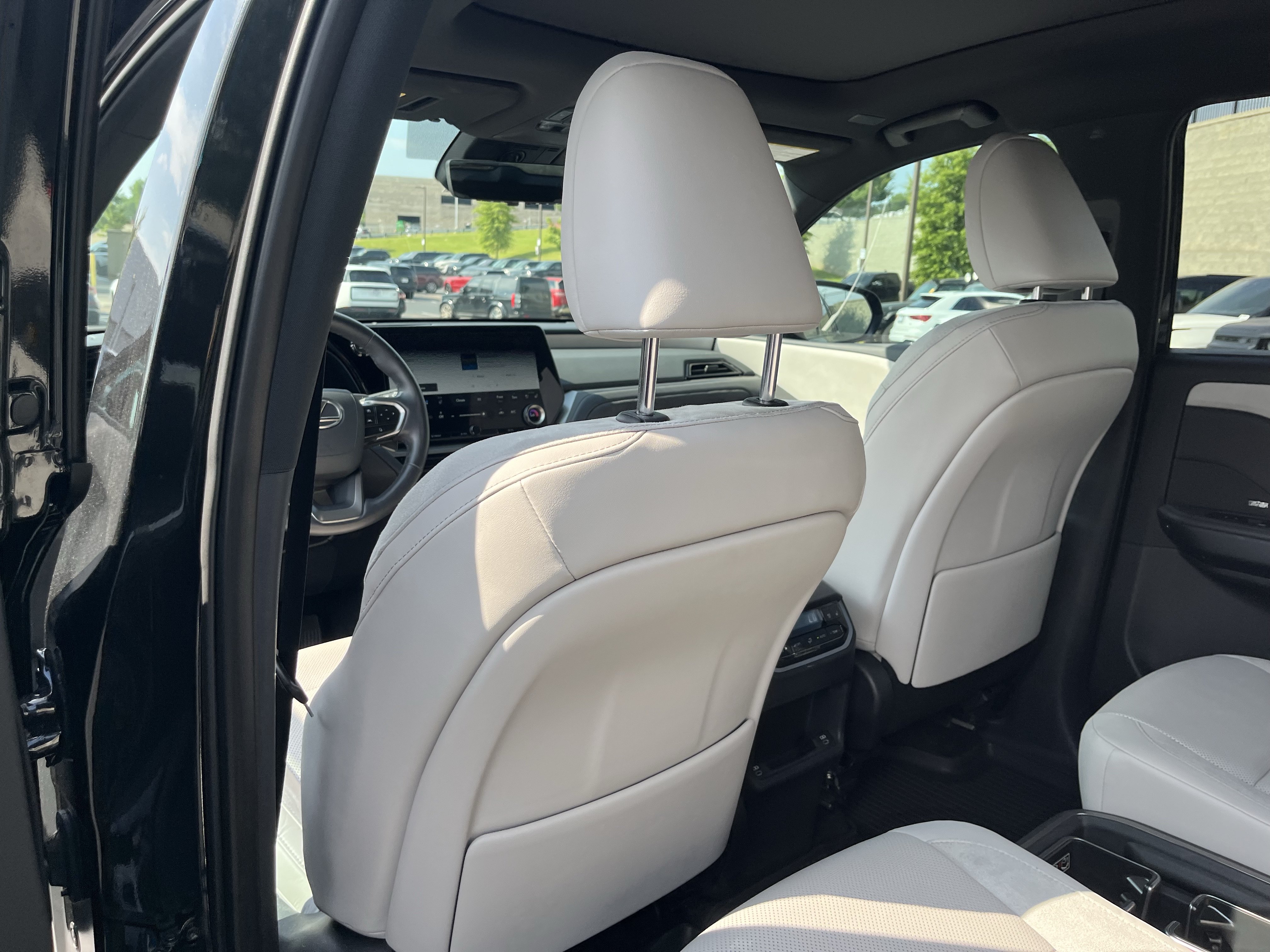 Used 2025 Lexus TX 350 AWD w/ Technology Package image 32