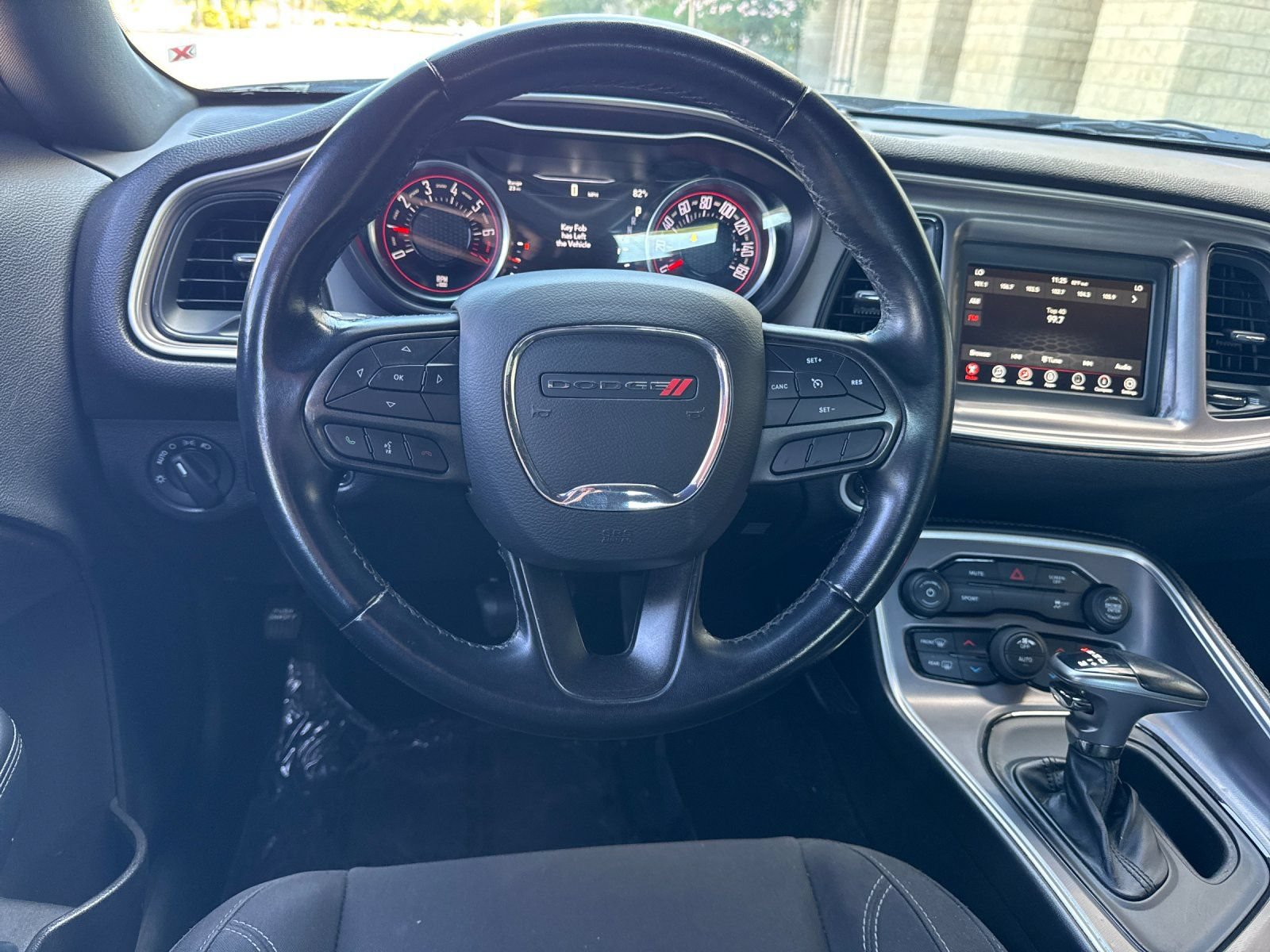 Used 2022 Dodge Challenger SXT RWD image 16