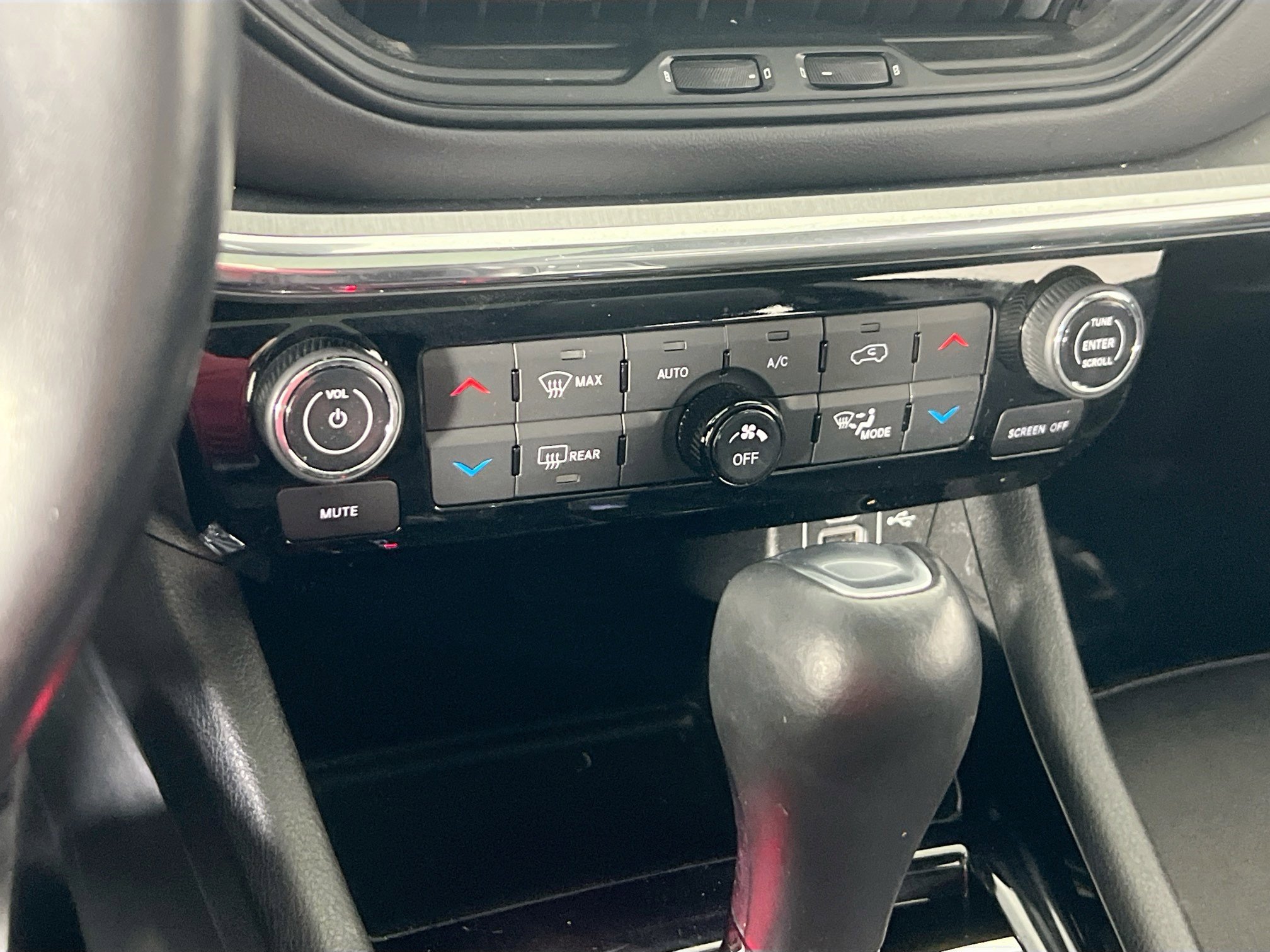 Used 2022 Jeep Compass High Altitude image 16