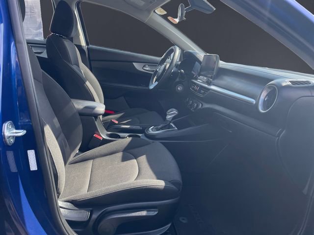 Used 2023 Kia Forte LXS FWD image 15
