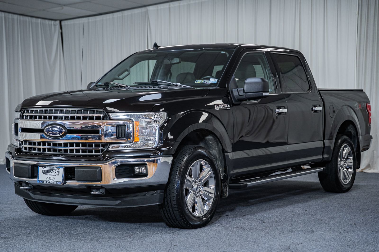 Used 2018 Ford F150 XLT w/ Equipment Group 302A Luxury AWD/4WD image 3