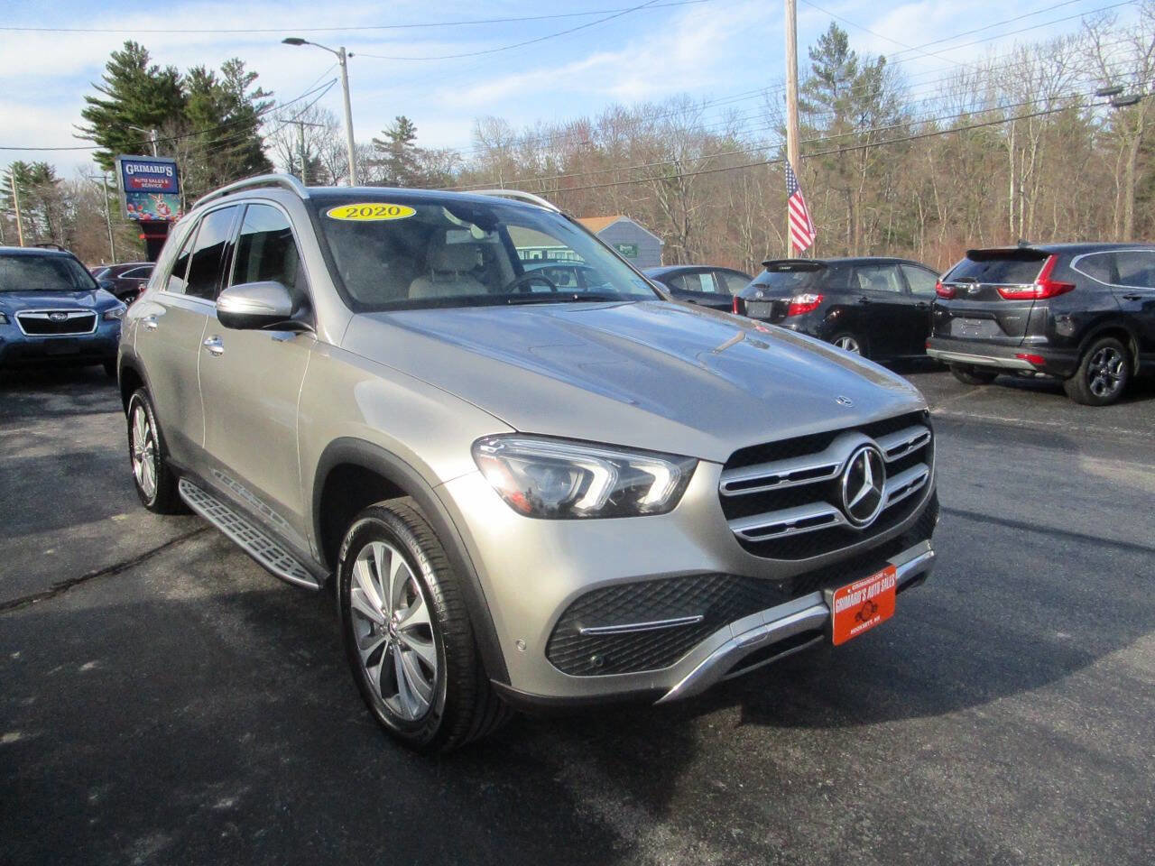 Used 2020 Mercedes-Benz GLE 350 4MATIC image 3