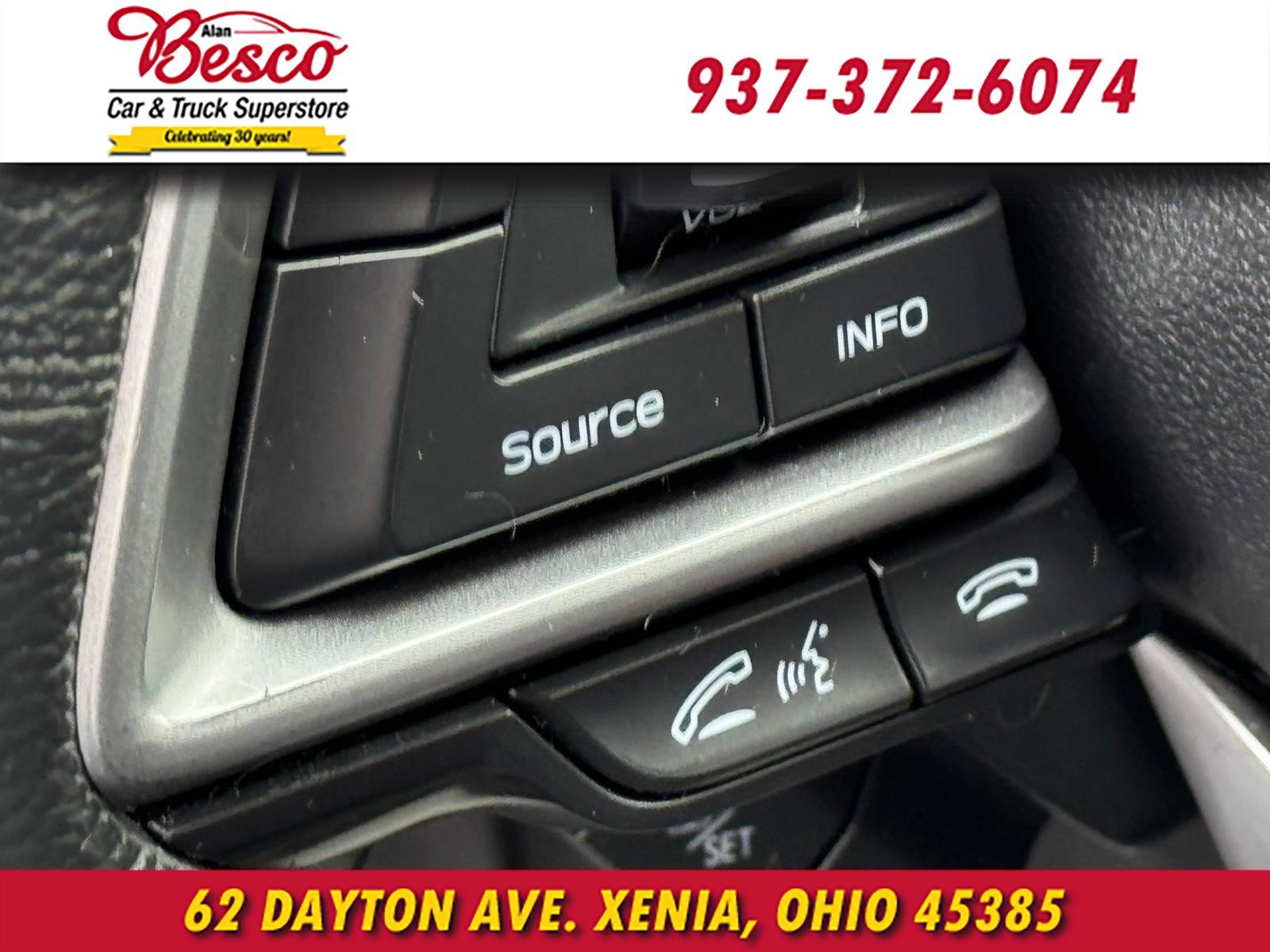 Used 2018 Subaru Crosstrek 2.0i Premium w/ Eyesight System image 12